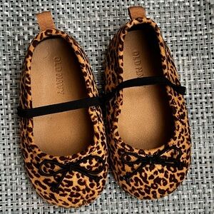 Old Navy cheetah print baby girl dress shoes size 18-24 months